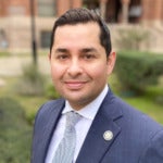 headshot of Robert Reyna