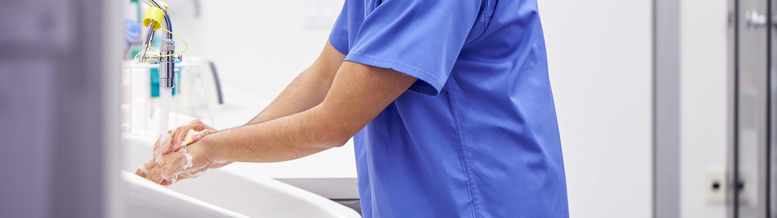 medical profession washing hands